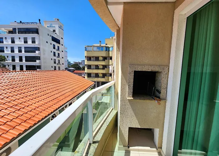 202-Apartamento Em Bombas 180Mtrs Do Mar Bombinhas
