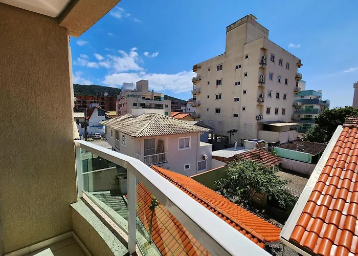 202-Apartamento Em Bombas 180Mtrs Do Mar Bombinhas